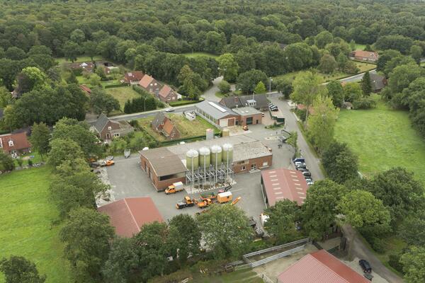 Luftaufnahmen des Baubetriebshofs des Straen- und Tiefbauamts in der Feldstrae in Leer